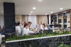moneli-restoran-sank-2