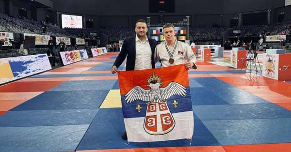 ЏИЈУ-ЏИЦУ: ЕВРОПСКО ПРВЕНСТВО ЗА МЛАДЕ – Цветановићу бронза ЏИЈУ-ЏИЦУ: ЕВРОПСКО ПРВЕНСТВО ЗА МЛАДЕ – Цветановићу бронза