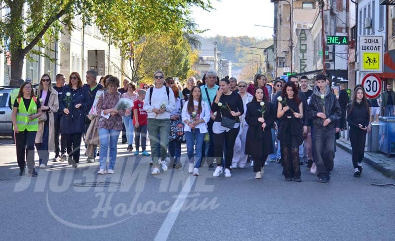 ГОДИШЊИЦА НОВОСАДСКЕ ТРАГЕДИЈЕ – Одали почаст жртвама