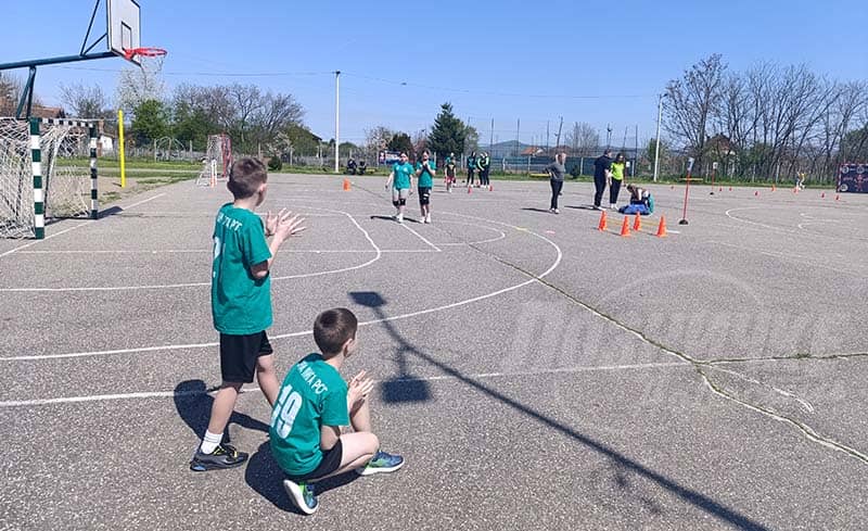 У ОШ “СВЕТИ САВА“ – Одржан Европски рукометни караван