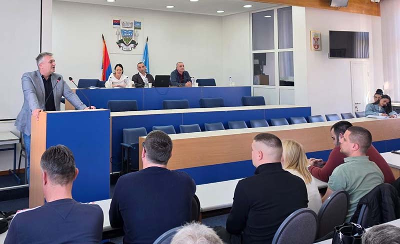 У ЛОЗНИЦИ – Нови повереник Градског одбора СНС