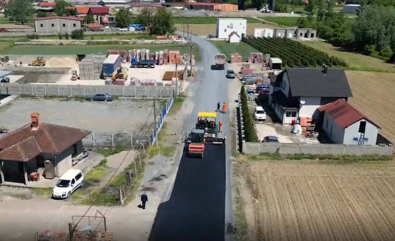 ИЗ ГРАДСКЕ УПРАВЕ – Реконструкција Улице Петра Комарчевића